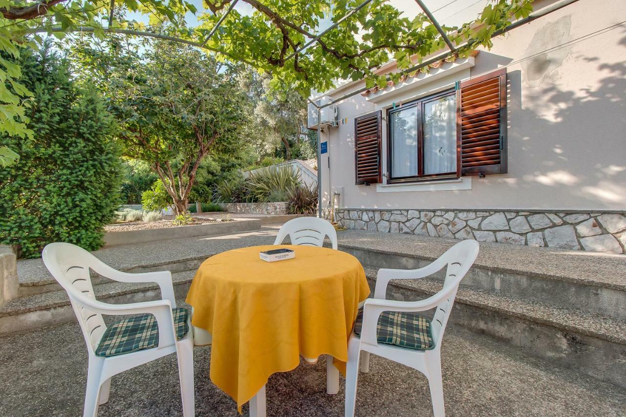 Apartment Simona Mali Lošinj Eksteriør billede