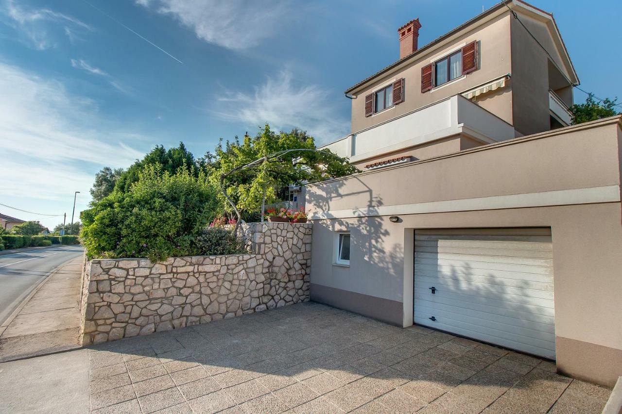 Apartment Simona Mali Lošinj Eksteriør billede